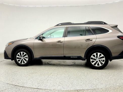 Used 2022 Subaru Outback Premium AWD/4WD image 8