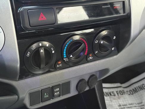 Used 2015 Toyota Tacoma 4x4 Double Cab w/ TRD Off-Road Package image 28