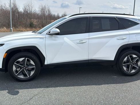 Used 2025 Hyundai Tucson SEL image 13