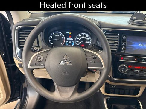 Used 2019 Mitsubishi Outlander SE AWD/4WD image 12