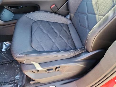 Certified 2024 Volkswagen Atlas Cross Sport SE w/ Panoramic Sunroof Package image 14