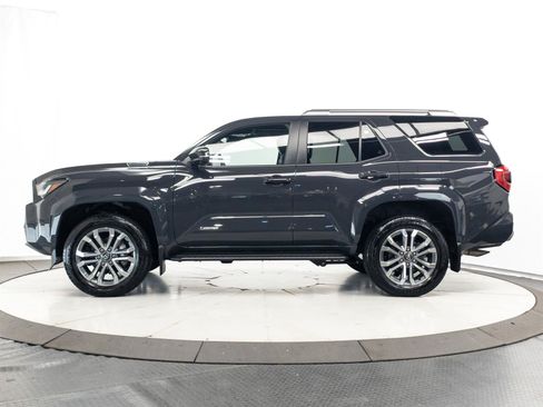 Certified 2025 Toyota 4Runner Limited AWD/4WD image 8