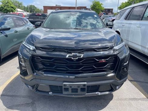 Used 2025 Chevrolet Equinox RS w/ Safety and Technology Package AWD/4WD image 2