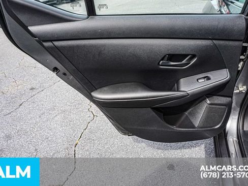 Used 2024 Nissan Sentra SV FWD image 46