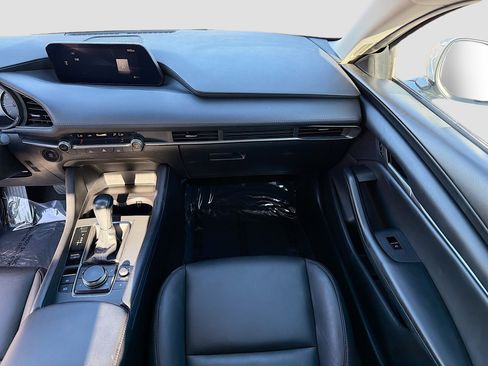 Used 2023 MAZDA MAZDA3 s image 17