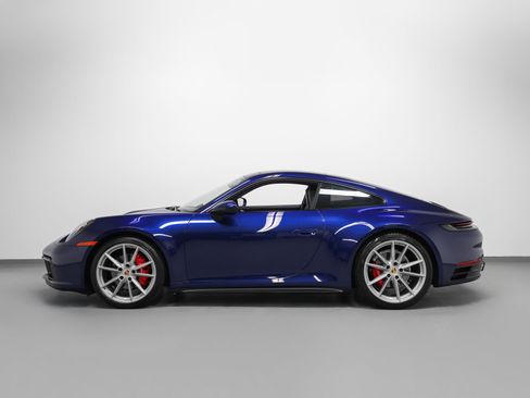 Certified 2021 Porsche 911 Carrera RWD image 2