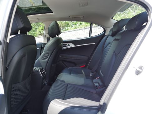 Used 2026 Genesis G70 2.5T Prestige AWD/4WD image 14