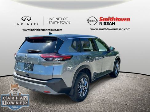 Used 2023 Nissan Rogue S AWD/4WD image 6