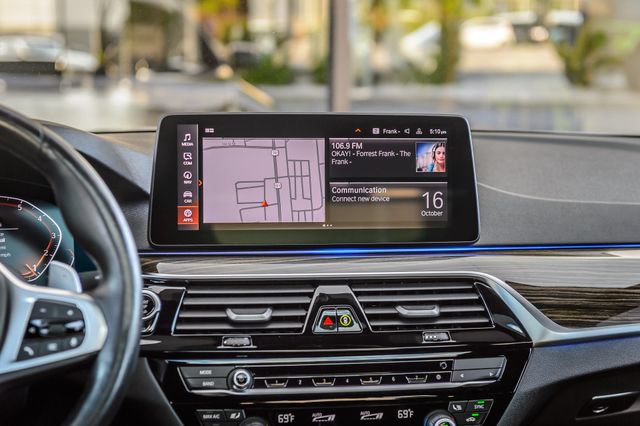 Used 2021 BMW 530i RWD image 31