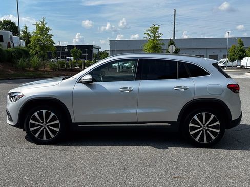 Certified 2022 Mercedes-Benz GLA 250 image 4