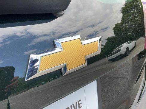 Certified 2020 Chevrolet Bolt LT FWD image 29
