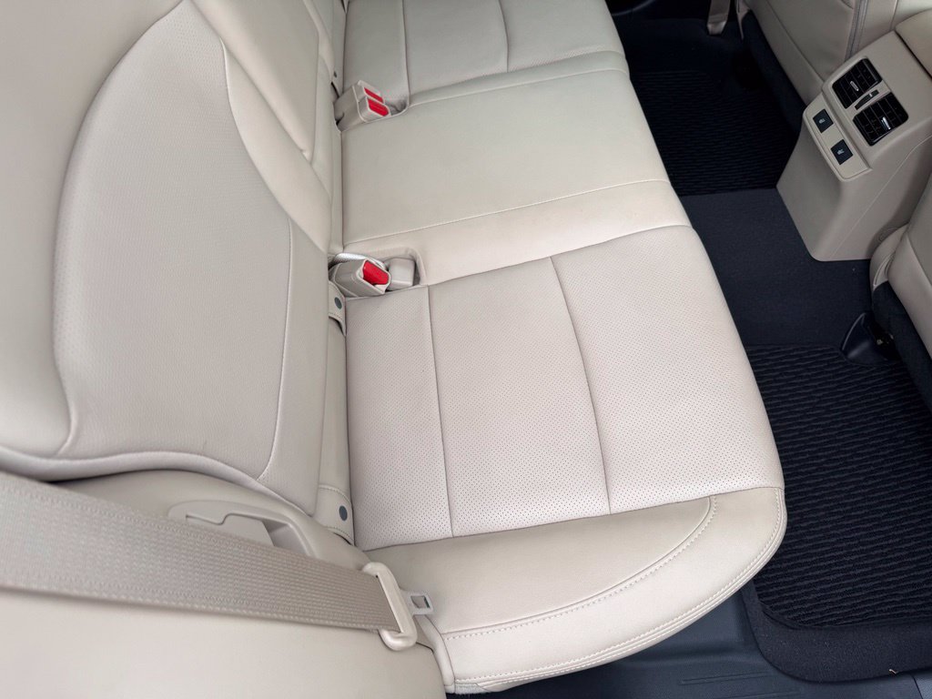 Used 2017 Subaru Outback 2.5i Limited AWD/4WD image 17