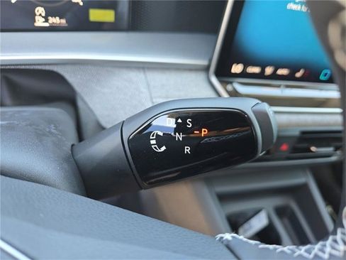 New 2025 Volkswagen Tiguan S image 22