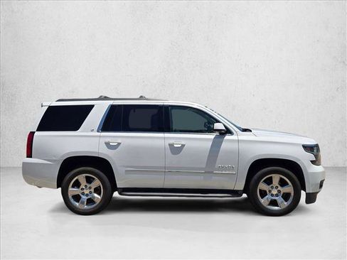 Used 2017 Chevrolet Tahoe LT w/ Luxury Package RWD image 4