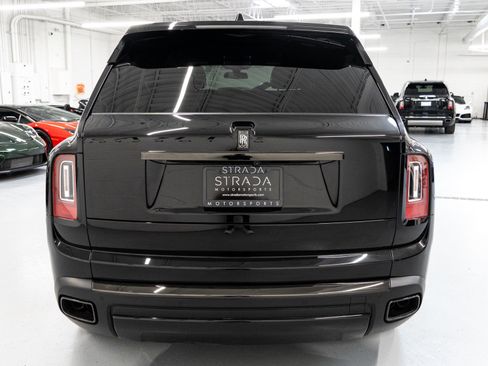 Used 2023 Rolls-Royce Cullinan Black Badge w/ Driver's Package image 8
