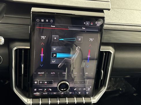 Used 2024 GMC Acadia Elevation w/ Black Edition image 21