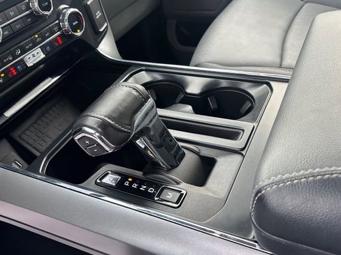 Certified 2022 Ford F150 Lariat w/ Equipment Group 502A High image 51