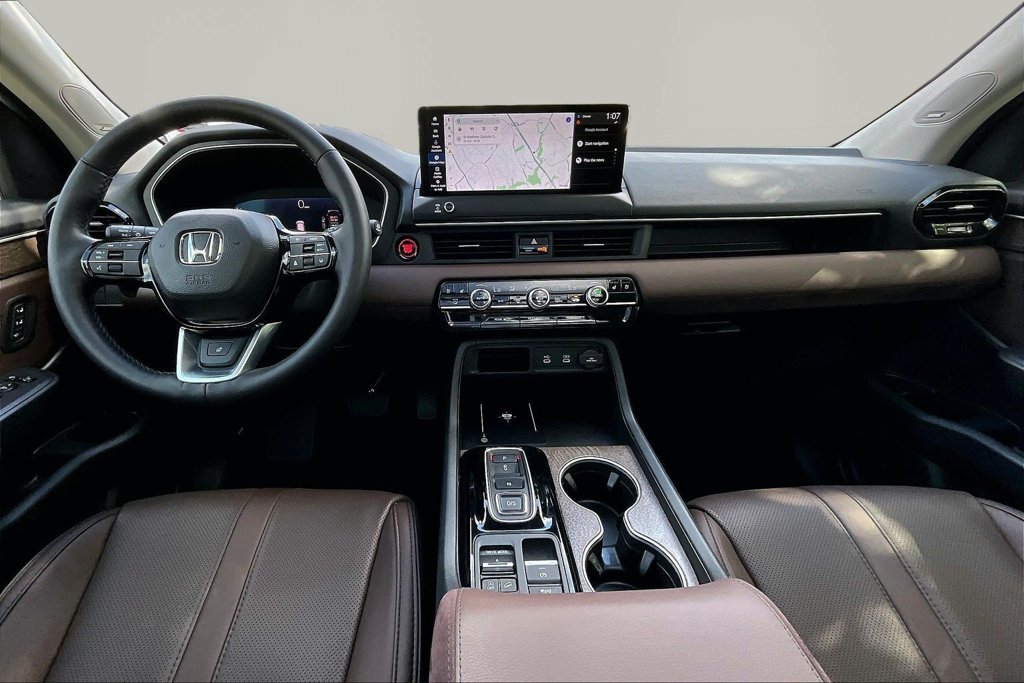 Certified 2026 Honda Pilot Elite image 7