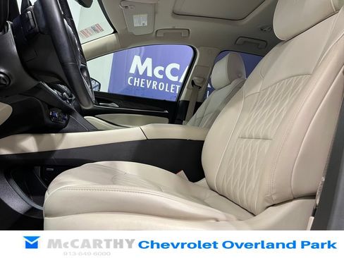 Used 2022 Buick Enclave Avenir w/ Avenir Technology Package AWD/4WD image 26