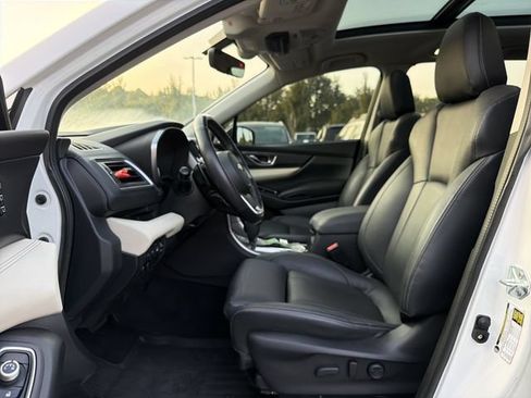 Used 2022 Subaru Ascent Limited w/ Technology Package AWD/4WD image 11