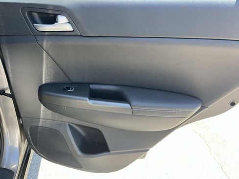 Used 2017 Kia Sportage EX w/ EX Premium Package FWD image 23