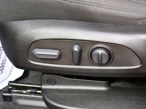 Used 2022 Chevrolet Blazer LT image 14