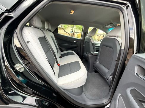 Used 2019 Chevrolet Bolt LT image 14