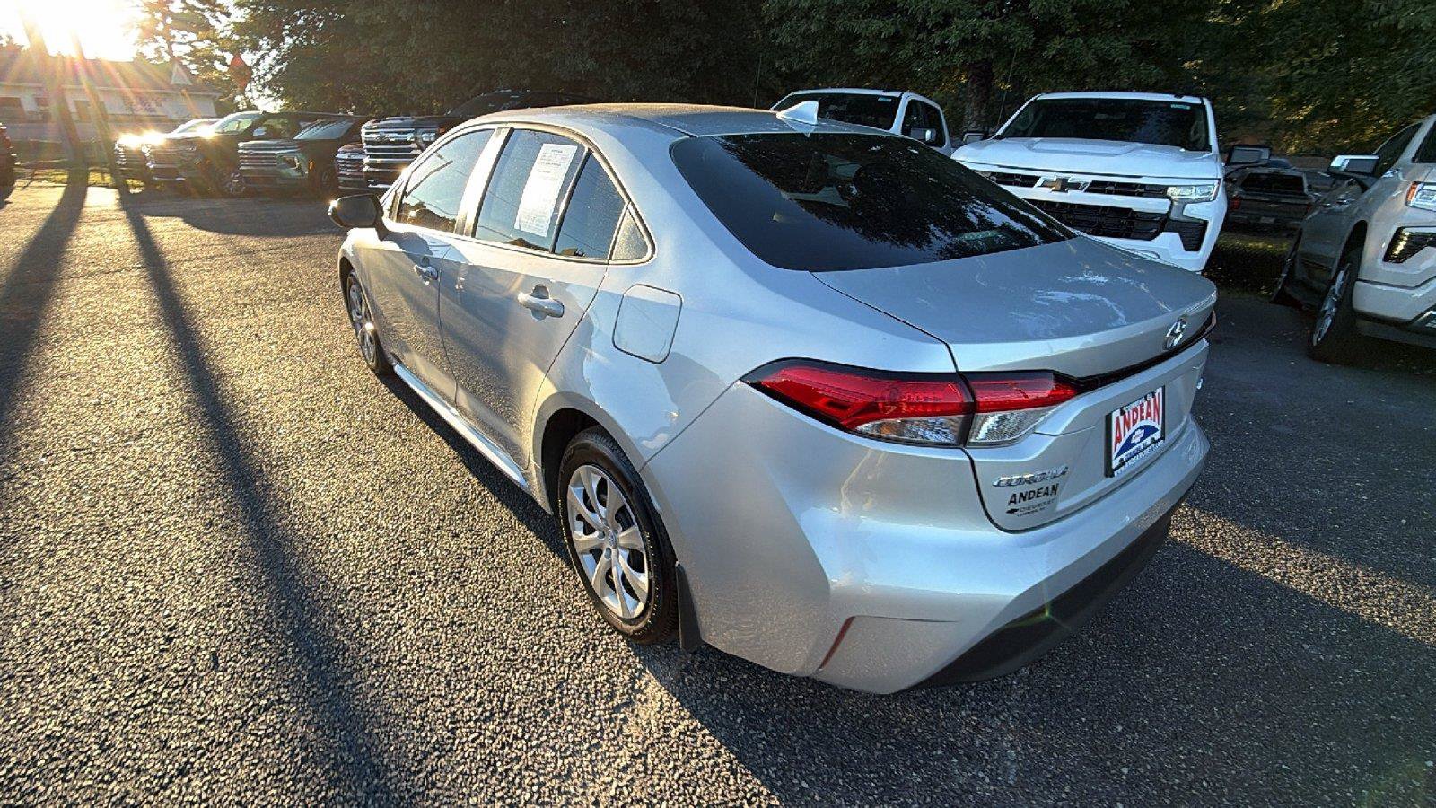 Used 2026 Toyota Corolla LE FWD image 10