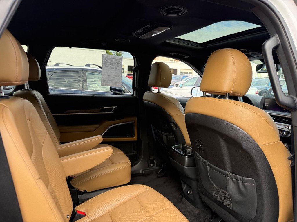 Used 2021 Kia Telluride SX w/ Nightfall Edition Package AWD/4WD image 10
