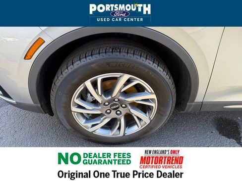 Used 2023 Lincoln Corsair AWD w/ Equipment Group 101A image 28