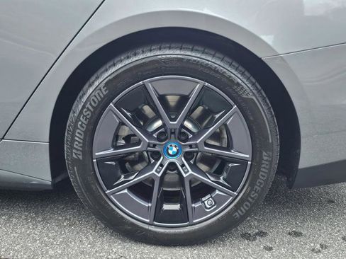 Used 2024 BMW i4 eDrive40 w/ Premium Package image 17