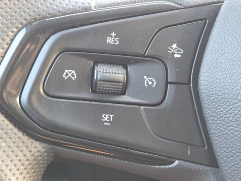 Used 2023 Chevrolet TrailBlazer LT AWD/4WD image 8