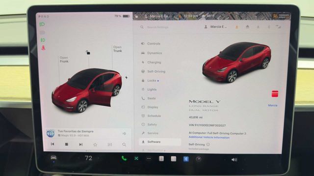 Used 2021 Tesla Model Y Long Range AWD/4WD image 23