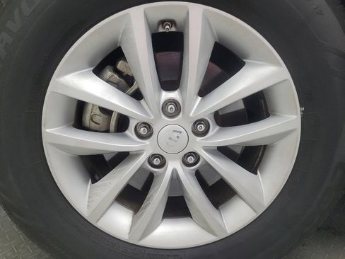 Used 2018 Kia Sorento LX image 31