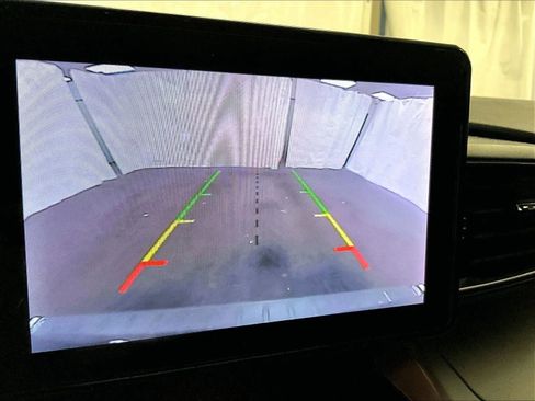 Certified 2024 Ford Explorer XLT w/ Equipment Group 202A image 20