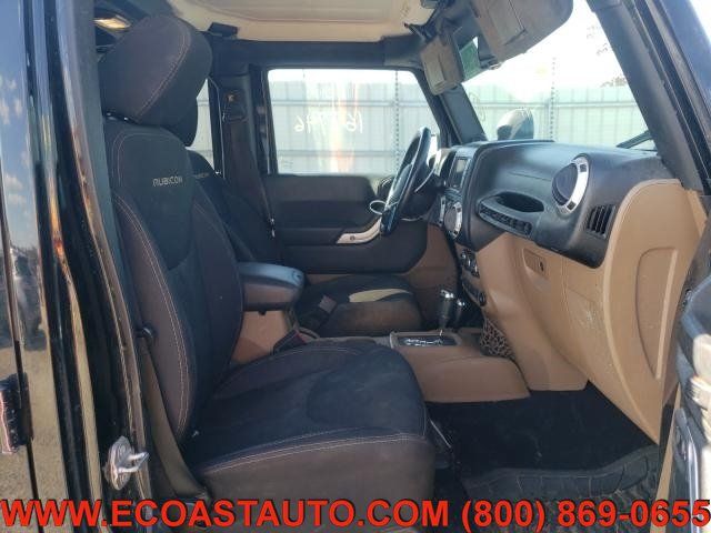 Used 2014 Jeep Wrangler Unlimited Rubicon w/ Connectivity Group AWD/4WD image 6