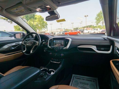 Used 2018 GMC Terrain SLT w/ Preferred Package FWD image 15