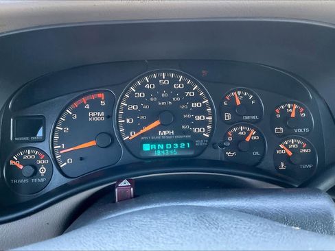 Used 2002 Chevrolet Silverado 2500 LT image 25