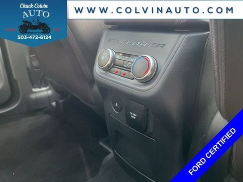 Certified 2025 Ford Explorer Platinum w/ LUX Leather Package image 20