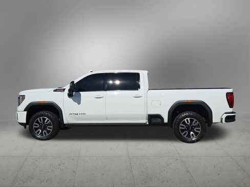 Used 2023 GMC Sierra 2500 AT4 w/ AT4 Premium Plus Package image 3