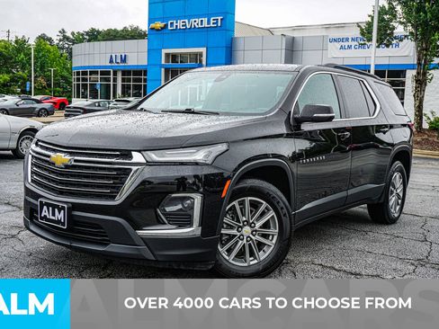 Used 2023 Chevrolet Traverse LT AWD/4WD image 2