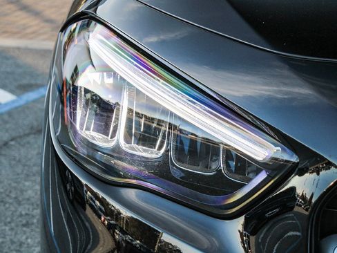 Certified 2025 Mercedes-Benz GLA 250 4MATIC image 5