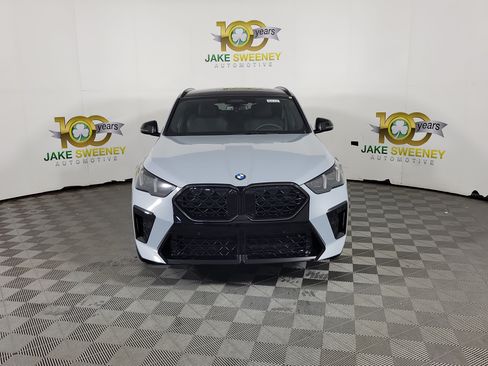 New 2026 BMW X2 xDrive28i w/ Technology Package AWD/4WD image 2