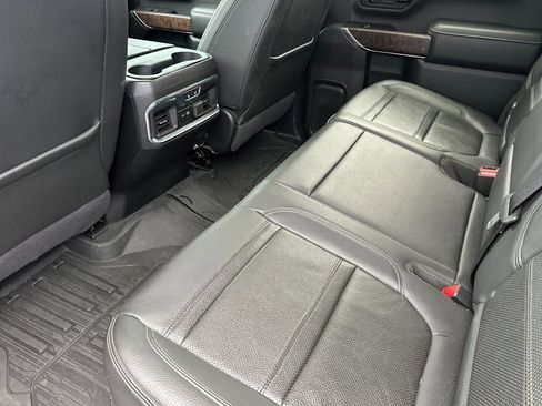 Used 2020 GMC Sierra 3500 Denali w/ Denali Ultimate Package image 13