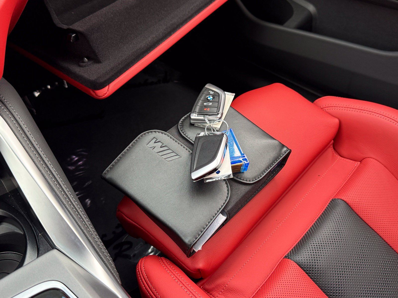 Used 2026 BMW M3 Competition AWD/4WD image 48