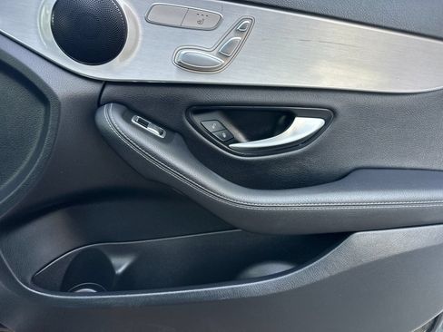 Used 2021 Mercedes-Benz C 300 Sedan image 21
