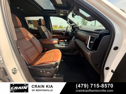 Used 2024 GMC Sierra 1500 Denali Ultimate AWD/4WD image 31