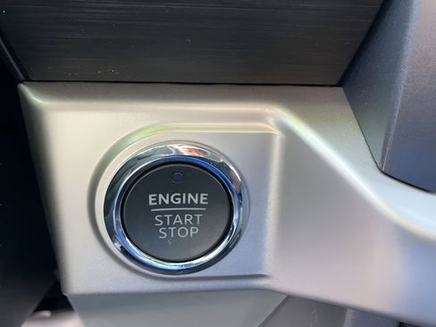 Used 2023 Ford F150 XLT w/ Equipment Group 302A High image 22