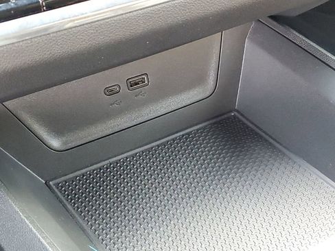 Certified 2025 Chevrolet Equinox ACTIV w/ Safety and Technology Package image 24