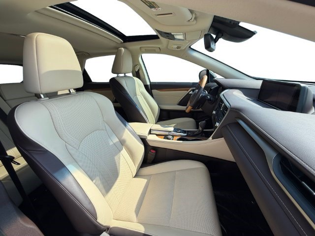 Used 2019 Lexus RX 350 FWD w/ Navigation Package image 16